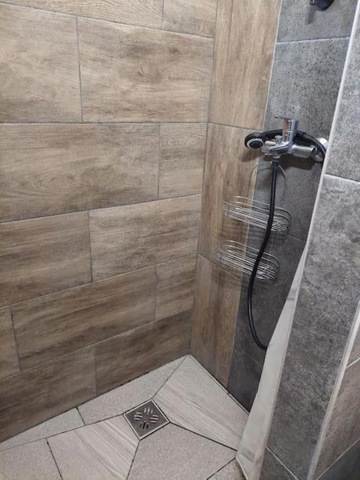 Ujszeged Apartman Ngoại thất bức ảnh