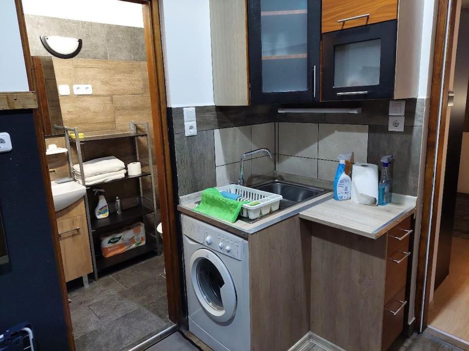 Ujszeged Apartman Ngoại thất bức ảnh