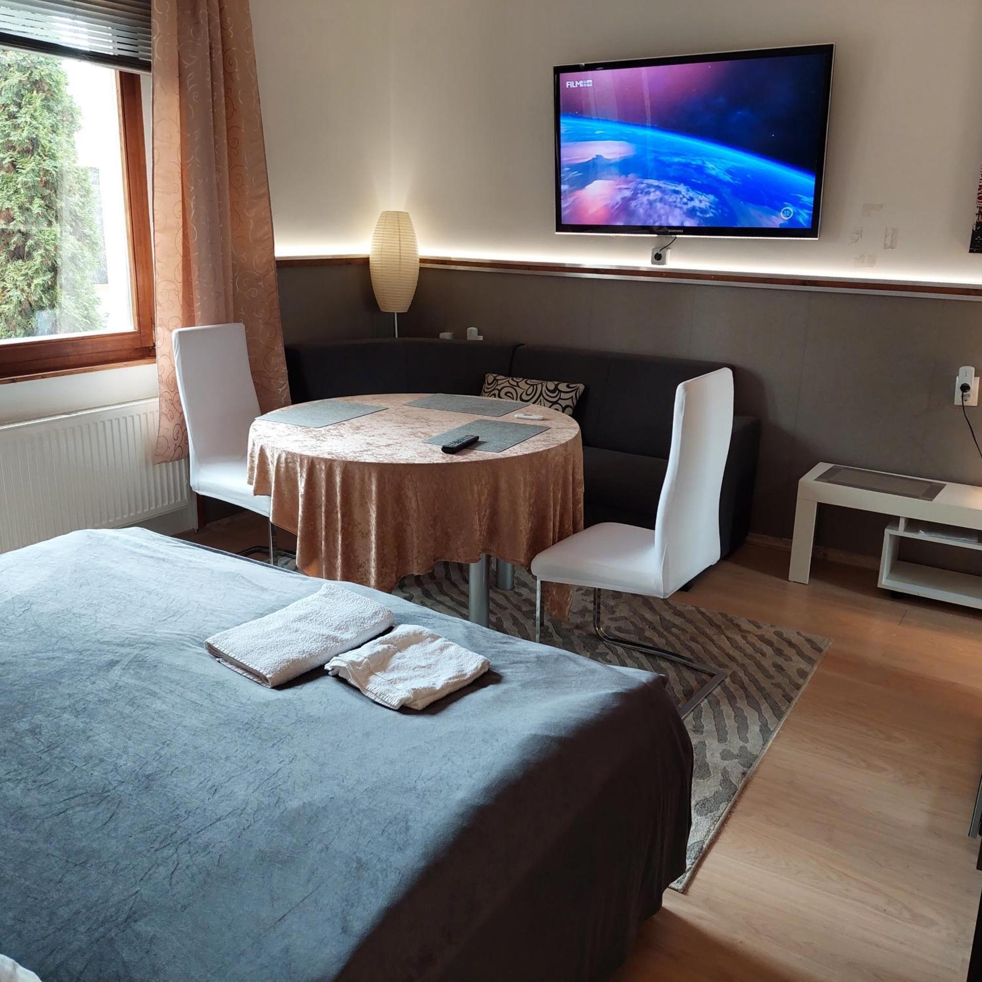 Ujszeged Apartman Ngoại thất bức ảnh