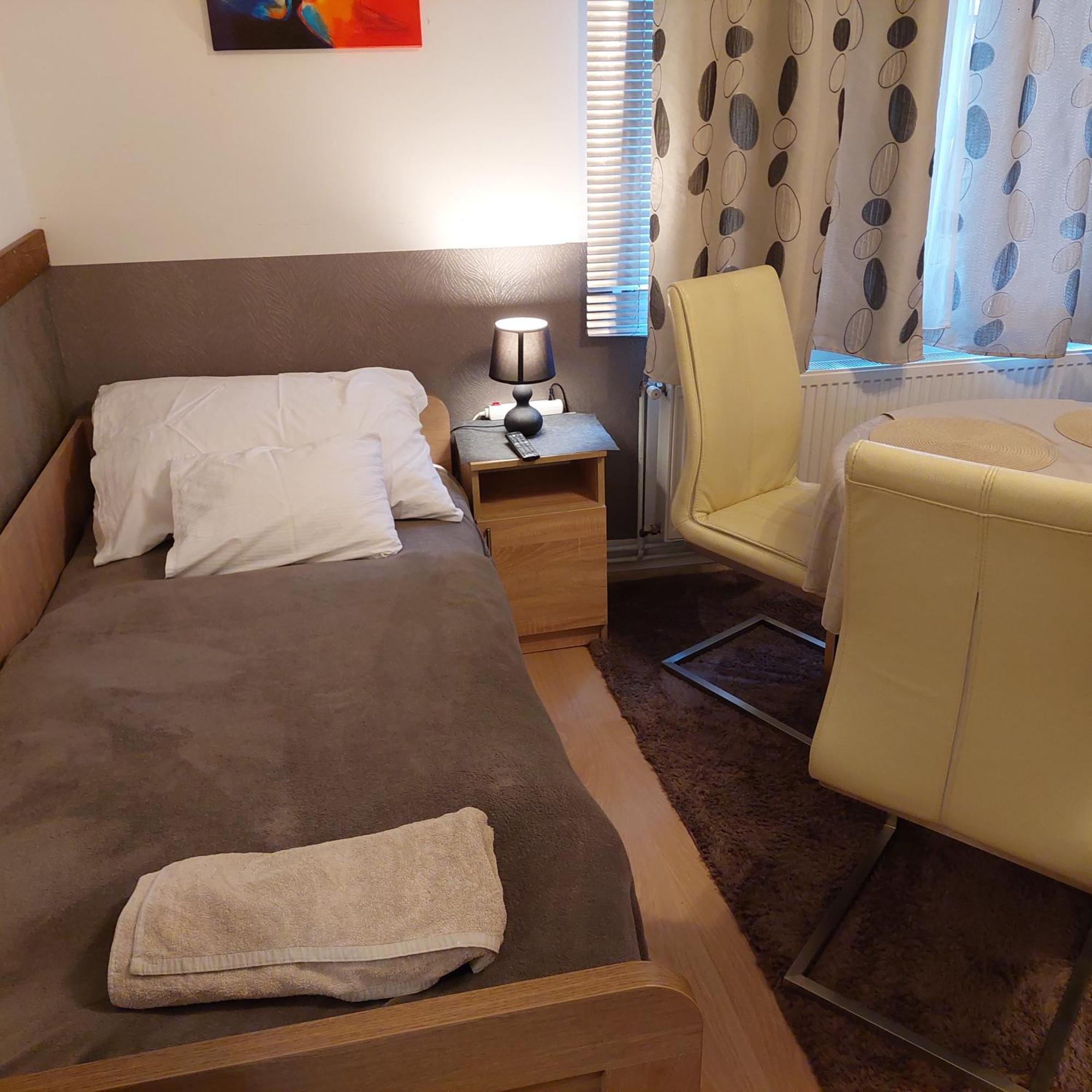 Ujszeged Apartman Ngoại thất bức ảnh